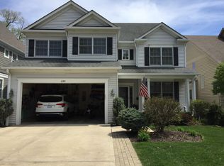 699 S Parkside Ave, Elmhurst, IL