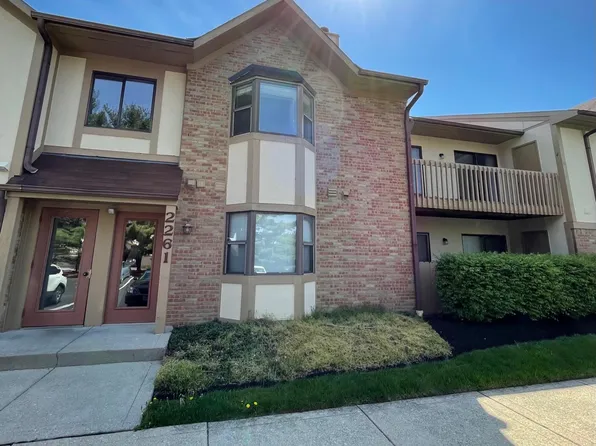 2261 Hedgerow Rd Unit H, Columbus, OH 43220