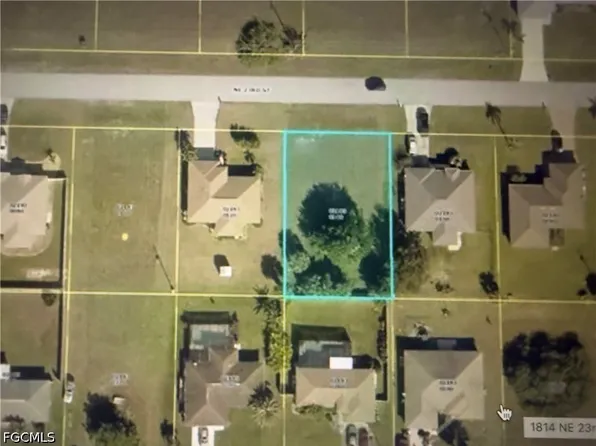 1814 NE 23rd St, Cape Coral, FL 33909