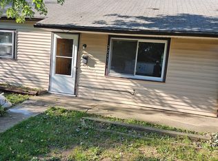 3211 W Proctor Pl, Peoria, IL 61605