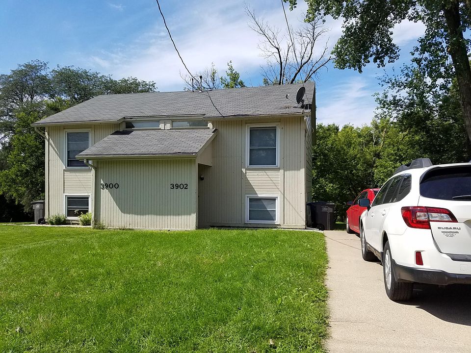 3902 E 38th St, Des Moines, IA 50317 | Zillow