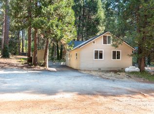 5800 Pony Express Trl, Pollock Pines, CA 95726