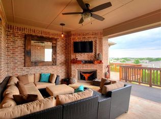 185 Catalina Ln, Austin, TX 78737