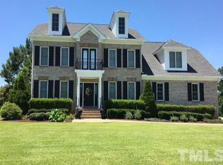682 Kintyre Dr, Clayton, NC 27520