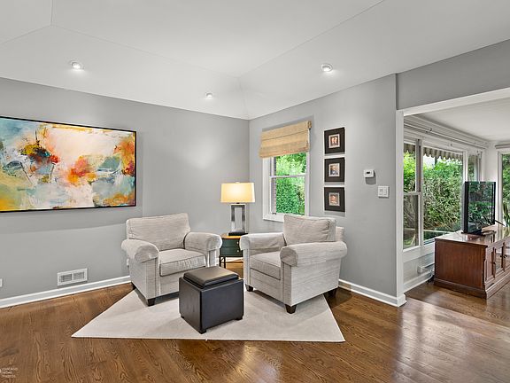 3rd image of 6601 N Nokomis Ave
