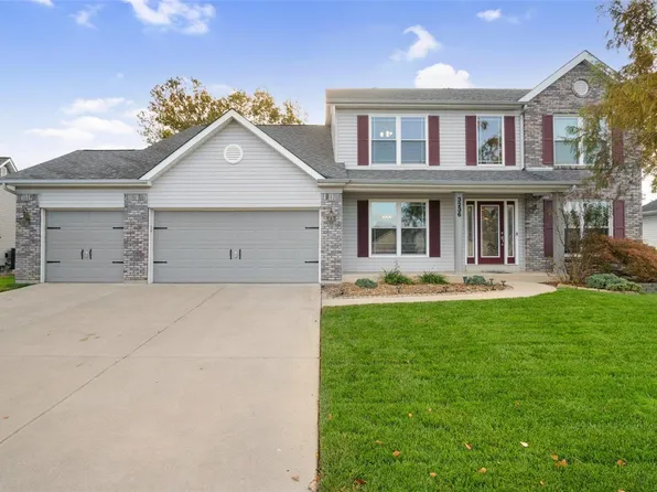 3236 Silvertrail Dr, Saint Charles, MO 63301