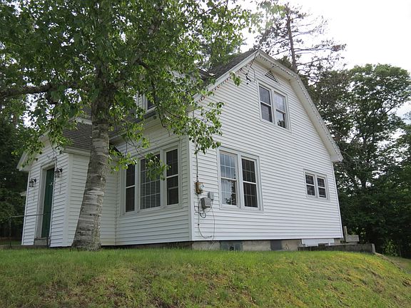3rd image of 44 Broad Ln