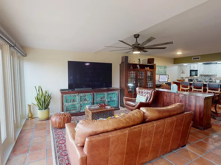 520 Beach Blvd #501 — Photo 8