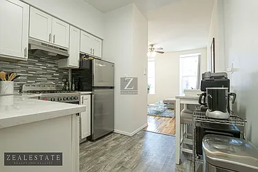 Rented by ZealEstate Group Inc