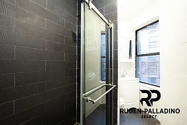 Rented by R New York