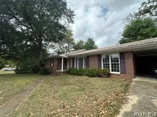 811 Shadow Ln, Prattville, AL 36066