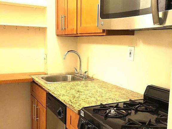 5th image of 249 W 76th St APT 3A