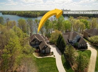 213 Whiterock Dr, Mount Holly, NC 28120