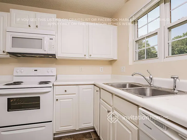 3005 Tuckland Dr — Photo 9