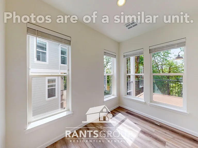 Forest Park Townhomes — Photo 30