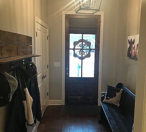 3rd image of 107 Laurel Valley Cv
