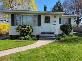 1192 Cornell Rd, Muskegon, MI 49441