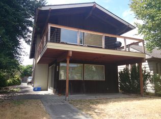 3033 64th Ave SW, Seattle, WA 98116