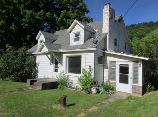 6244 State Route 848, Montrose, PA 18834