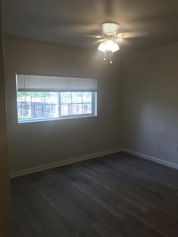 1223 Taft Avenue — Photo 3