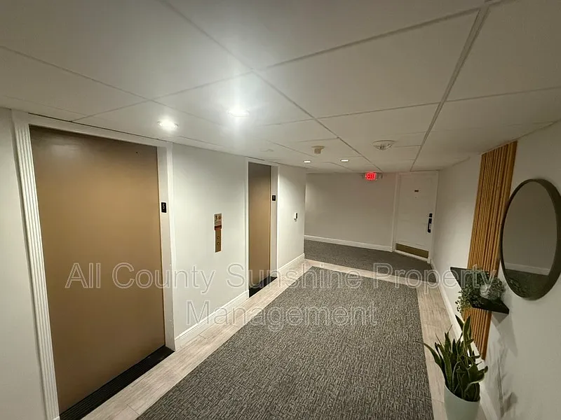 Studio, 1.0 bath, $1,695 — Photo 4