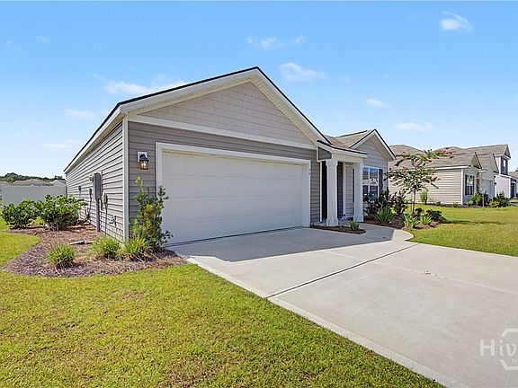 5th image of 44 Autumns Wood Drive
