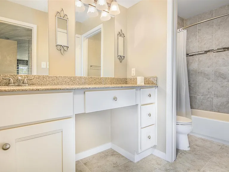 4800 Palmetto St — Photo 12
