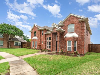 1303 Laura Ln, Carrollton, TX, 75007