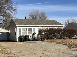 3812 Vinton St, Omaha, NE 68105