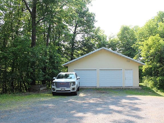4th image of 12581 Big Trade Road