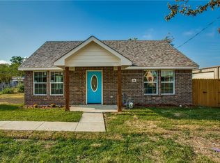 216 Newsom Rd, Mesquite, TX 75149