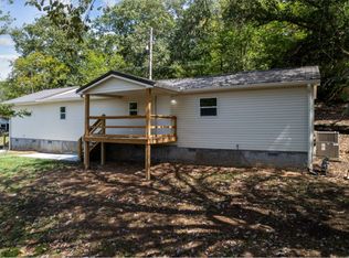 154 Hartsville Pike, Carthage, TN 37030