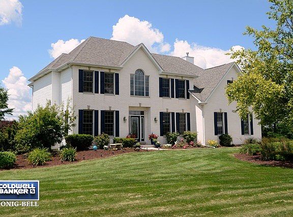 Exterior Front--Another view!