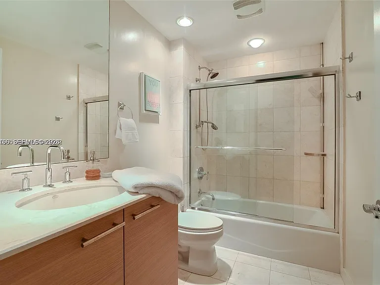 3535 S Ocean Dr #1006 — Photo 16
