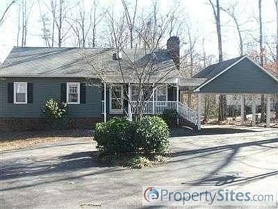 1st image of 105 Seven Oaks Dr
