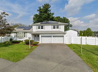 33 Perley Evans Dr, Randolph, MA 02368