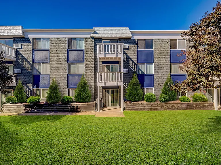 1629 E Woodmen Rd — Photo 1