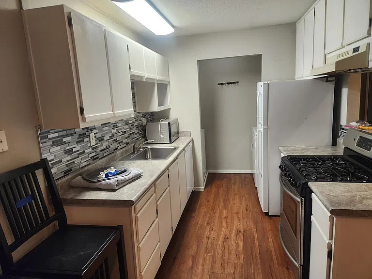 8201 Camino Colegio Dr #186 — Photo 7
