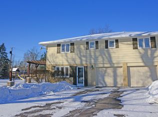 4828 Smiley Ter, Clarence, NY 14031