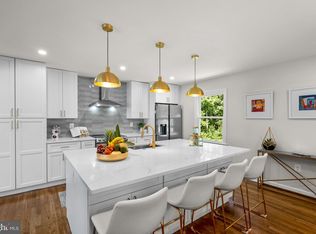 14421 Brookmead Dr, Germantown, MD 20874