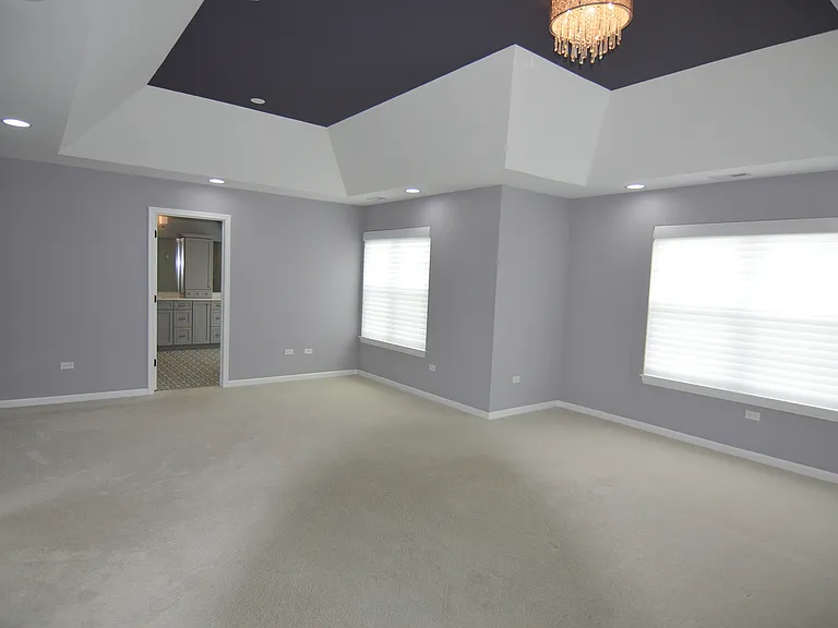 124 Roman Ln — Photo 9