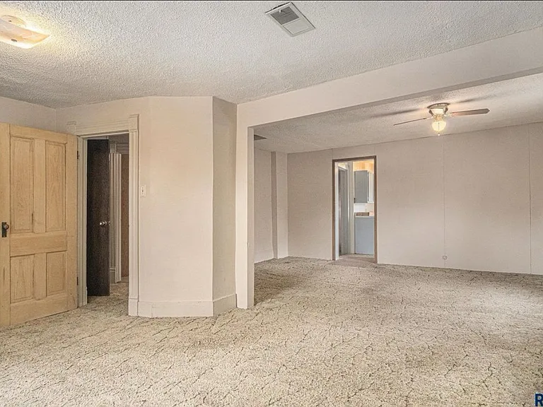1020 NW 5th St — Photo 22