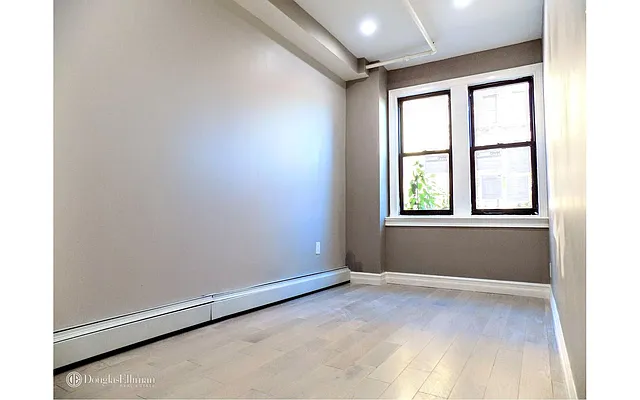 Rented by Douglas Elliman | media 13