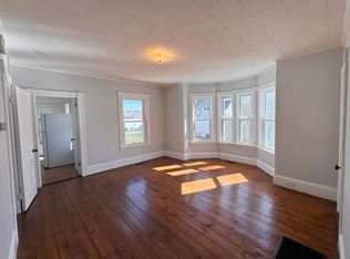29 Abbott St APT 1, Worcester, MA 01602