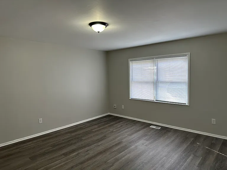 9961 Catalina Dr — Photo 3