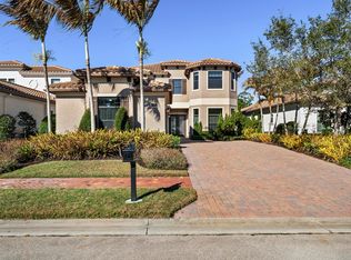 259 SE Calmo Cir, Port Saint Lucie, FL 34984