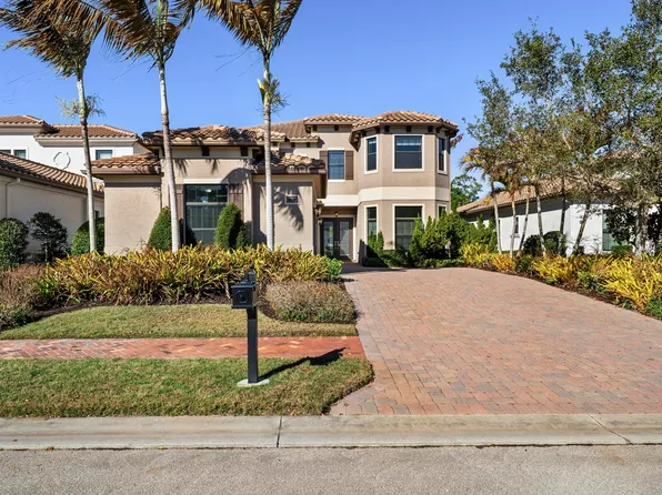 259 SE Calmo Cir, Port Saint Lucie, FL 34984