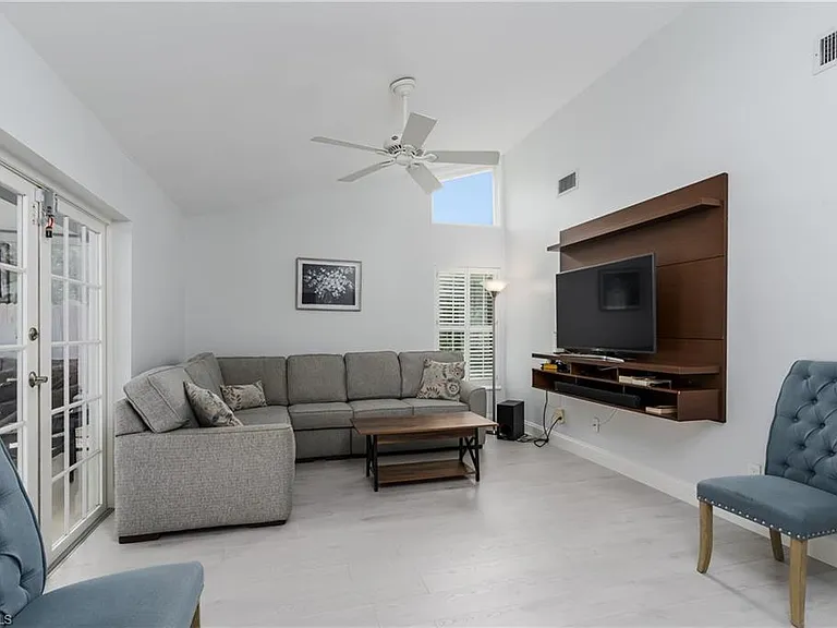 1309 Westlake Blvd — Photo 11