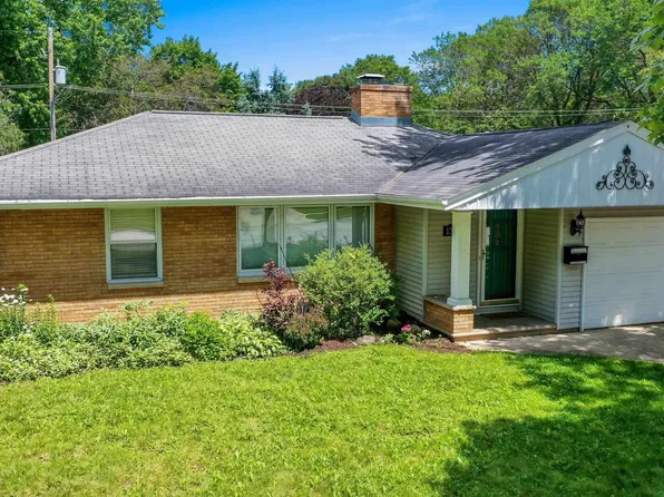 1344 Servais St, Green Bay, WI 54304