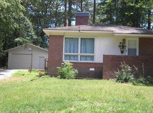 815 Merrie Rd, Raleigh, NC 27606